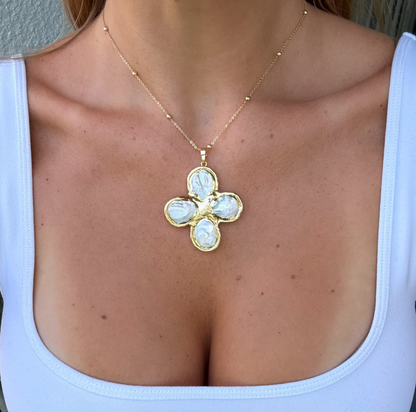Kaia Necklace